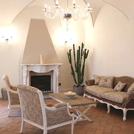 Sibilla Petit Relais