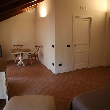 Sibilla Petit Relais مزرعة للإقامة *